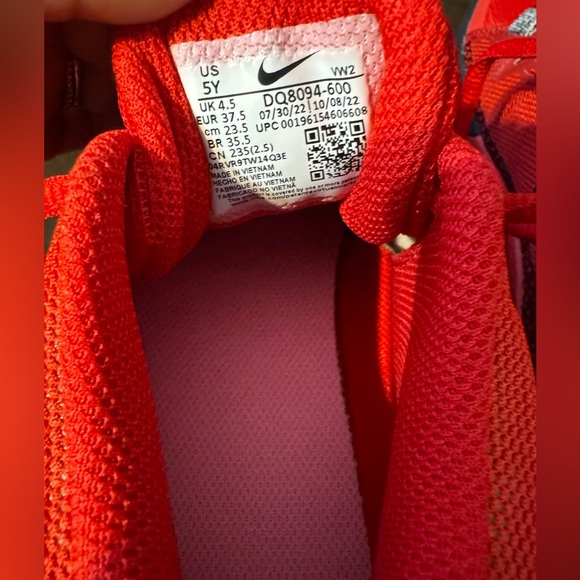 Nike Kyrie Flytrap VI 6 Red Kids size - Picture 6 of 15